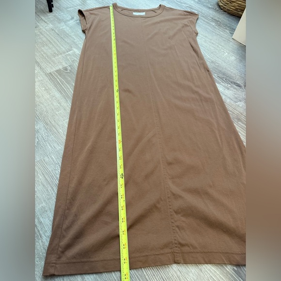Everlane The Luxe Cotton Side Slit Tee Dress Brown Medium - Picture 6 of 8